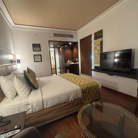 Iris The Business Hotel Бенґалуру Екстер'єр фото