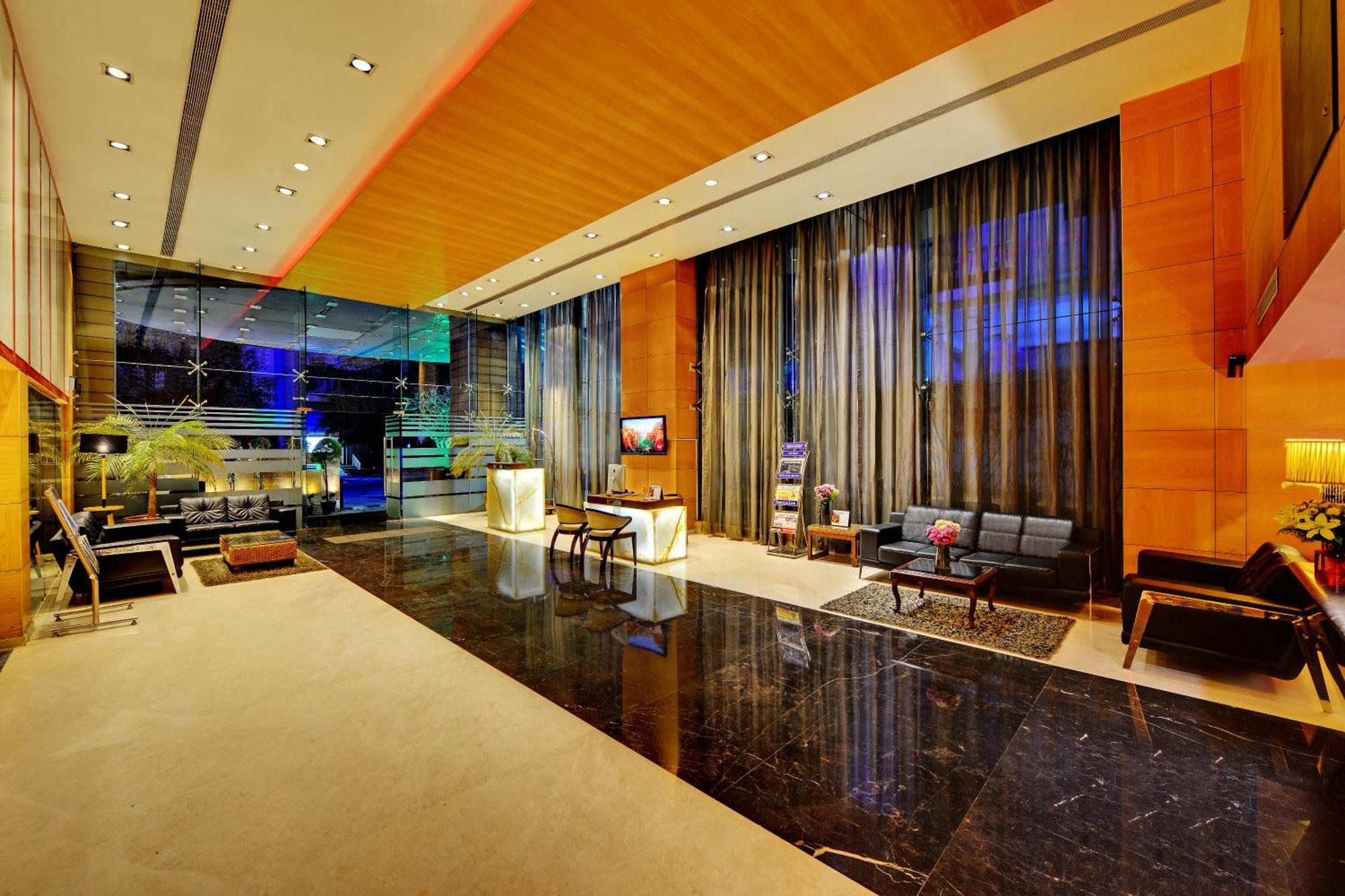 Iris The Business Hotel Бенґалуру Екстер'єр фото