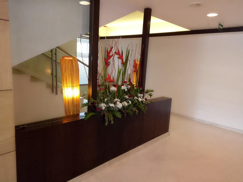 Iris The Business Hotel Бенґалуру Екстер'єр фото